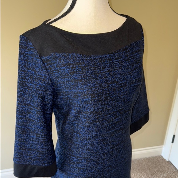Le Chateau Blue and Black Sheath Mini Dress with Bateau Neckline - Picture 3 of 12